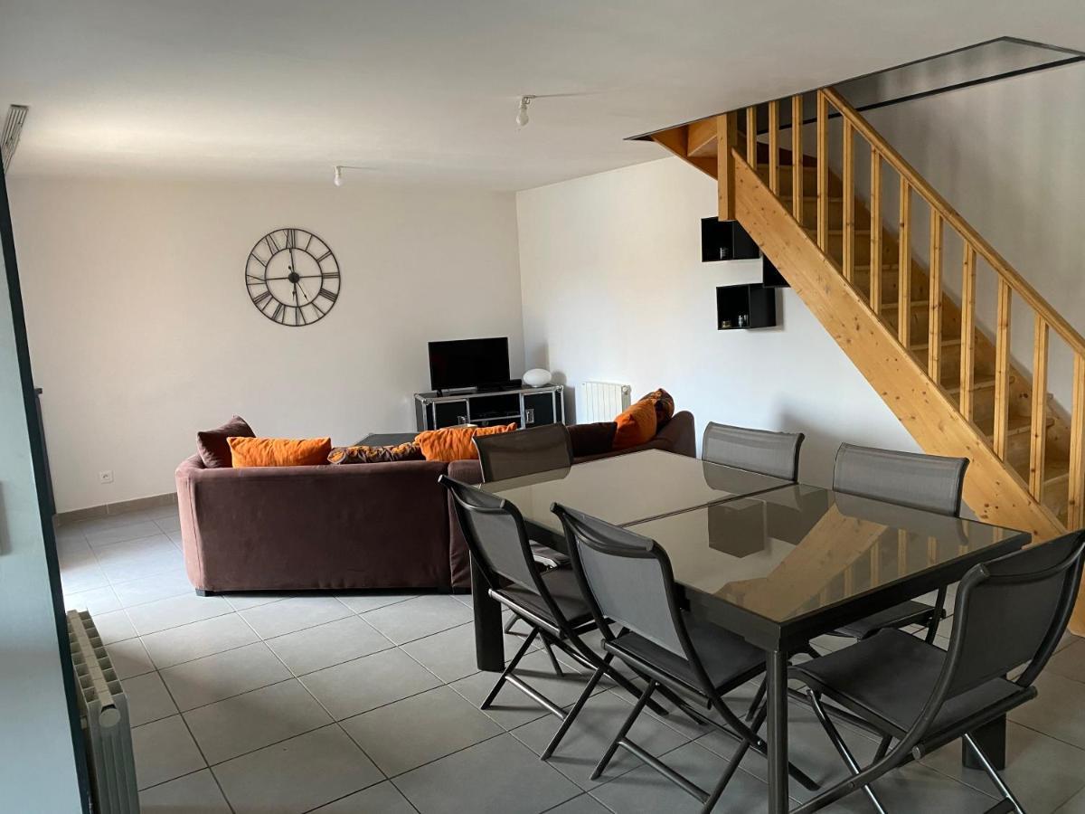 Logement Calme A La Campagne Villa Thennes Bagian luar foto